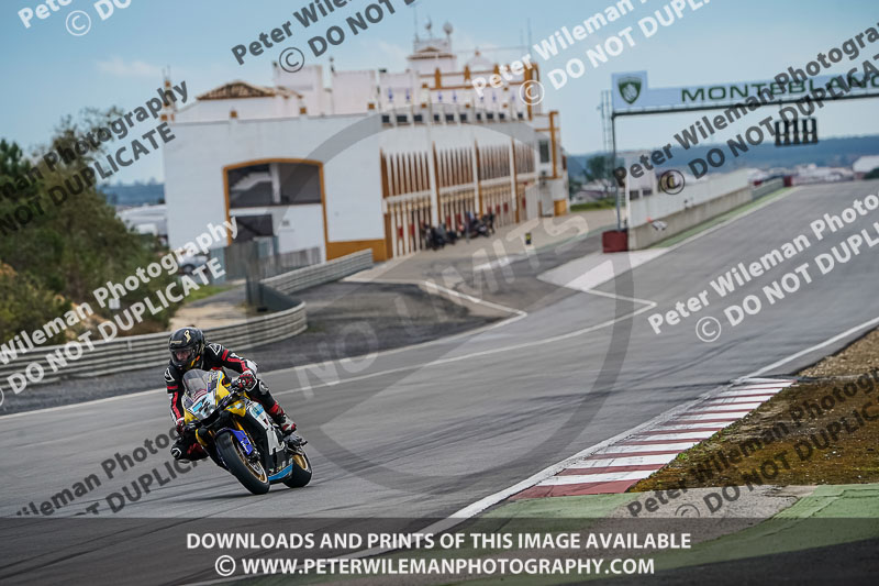 cadwell no limits trackday;cadwell park;cadwell park photographs;cadwell trackday photographs;enduro digital images;event digital images;eventdigitalimages;monteblanco trackday photographs;no limits trackdays;peter wileman photography;racing digital images;trackday digital images;trackday photos